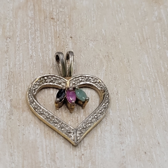 Sterling silver with Gold Vermeil Heart Stone Pendant - Picture 3 of 8